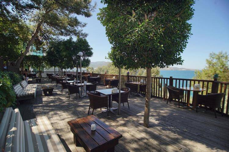 Blue Dreams Resort & Spa