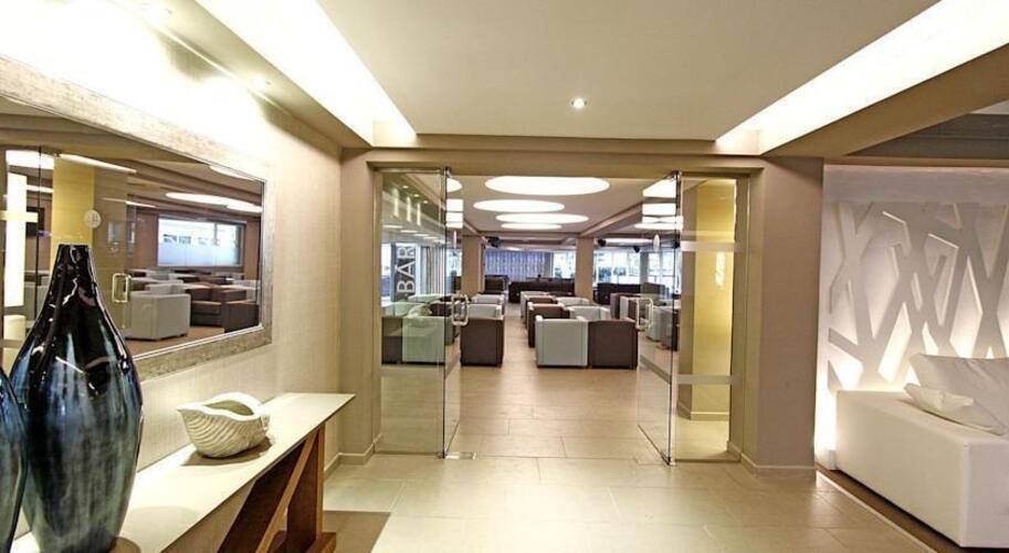 Java Hotel