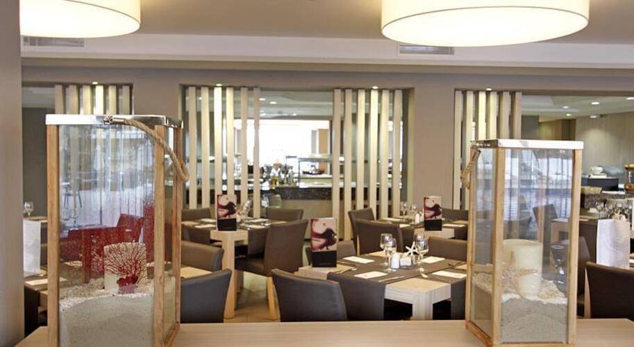 Java Hotel