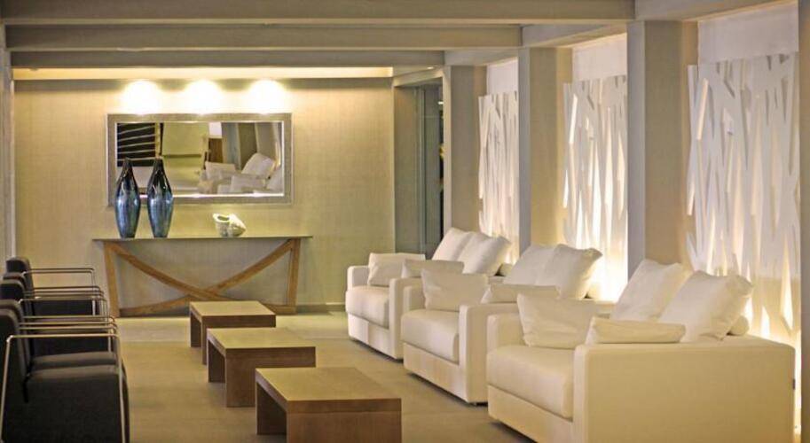 Java Hotel