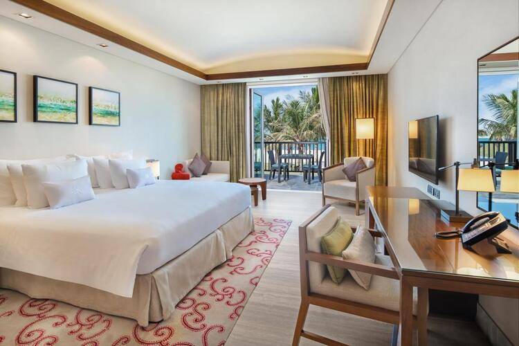 JA Palm Tree Court & Spa