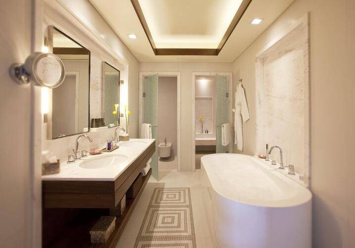JA Palm Tree Court & Spa
