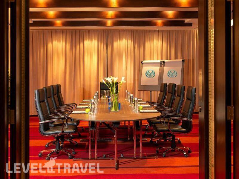 Фотография Media Rotana Hotel