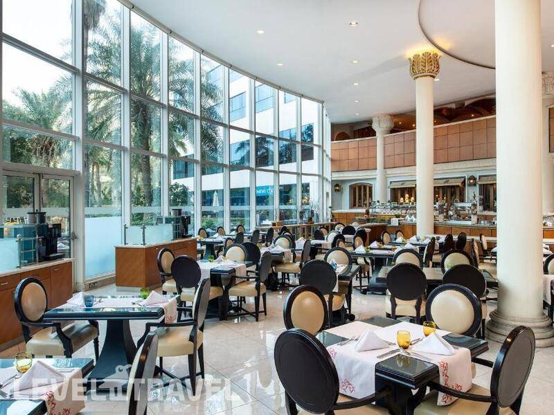 Фотография Sheraton Jumeirah Beach Resort
