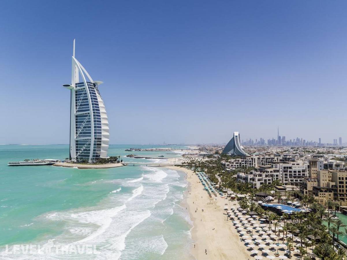 видео отеля Burj Al Arab Jumeirah (Ex. Burj Al Arab Hotel) в ОАЭ(Дубай Джумейра) - превью №1
