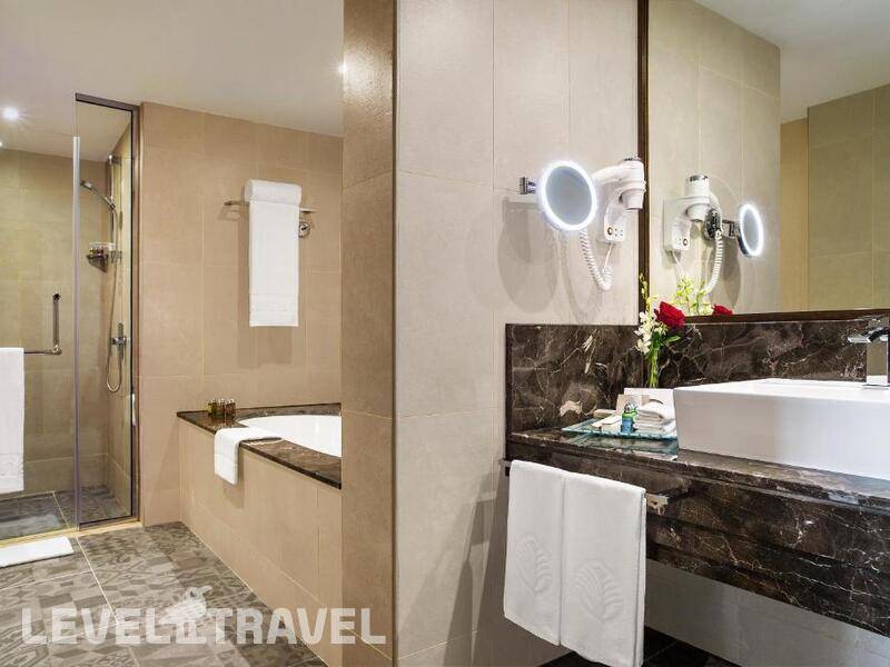 Фотография Jumeira Rotana