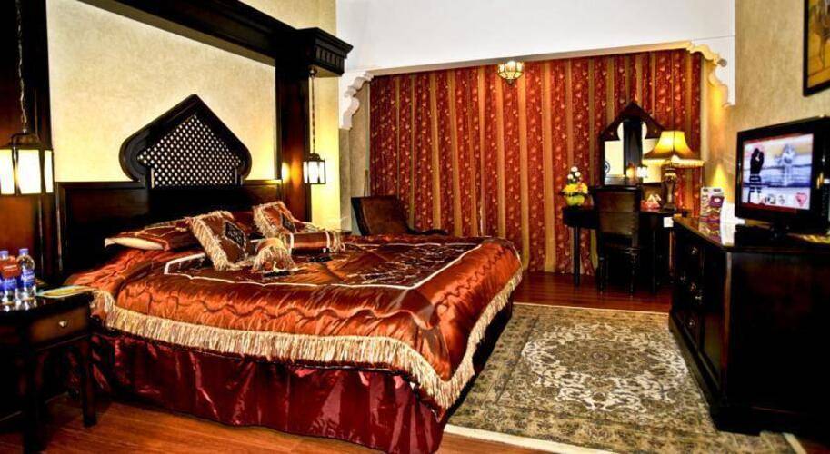 Arabian Courtyard Hotel & Spa