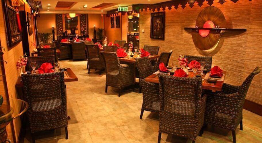 Arabian Courtyard Hotel & Spa