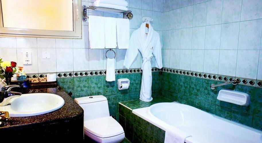 Arabian Courtyard Hotel & Spa