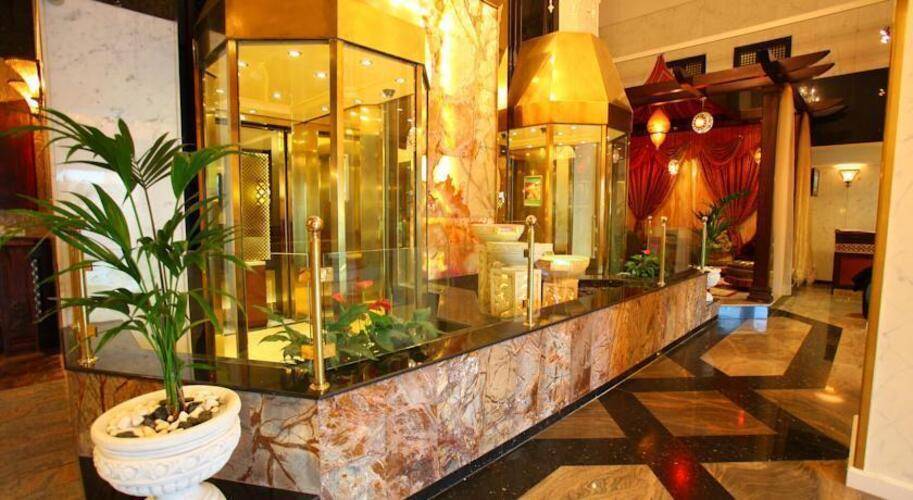 Arabian Courtyard Hotel & Spa