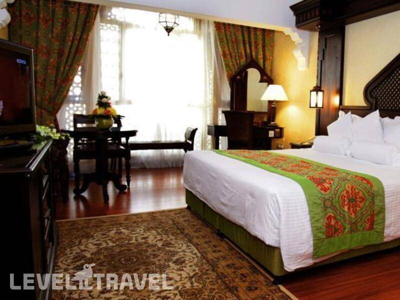 Фотография Arabian Courtyard Hotel & Spa