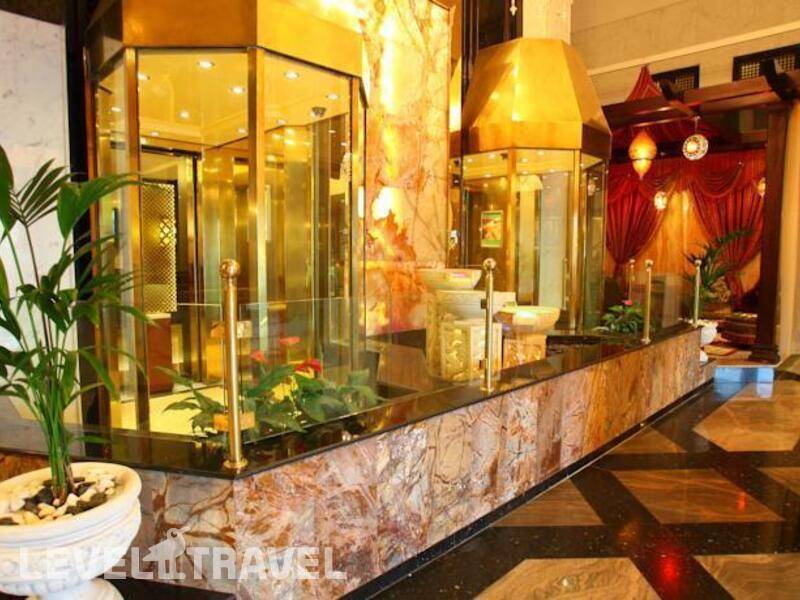 Фотография Arabian Courtyard Hotel & Spa