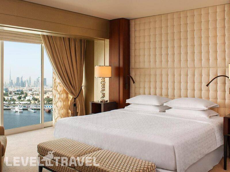 Фотография Sheraton Dubai Creek Hotel & Towers
