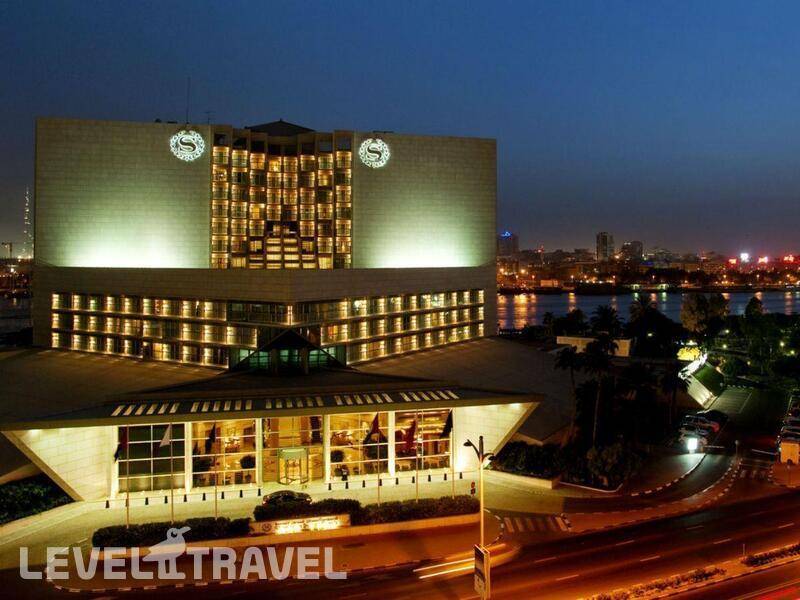 Фотография Sheraton Dubai Creek Hotel & Towers