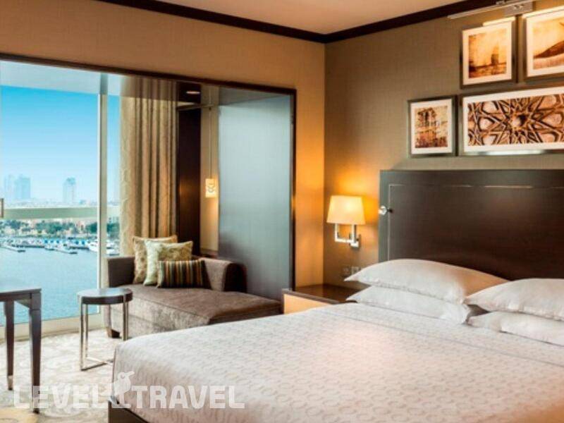 Фотография Sheraton Dubai Creek Hotel & Towers