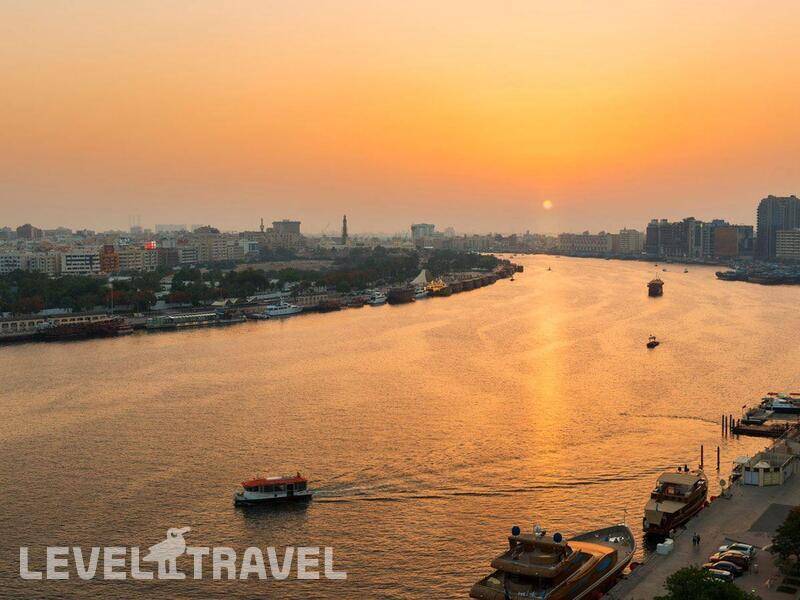Фотография Sheraton Dubai Creek Hotel & Towers