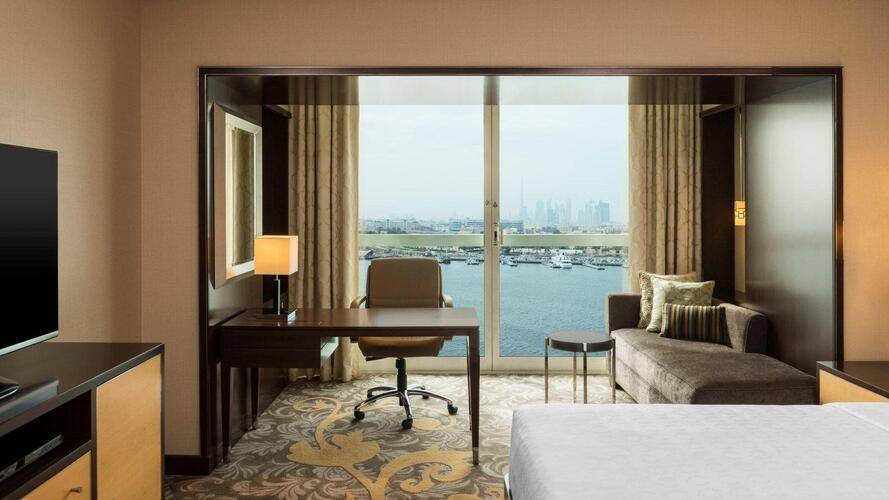 Sheraton Dubai Creek Hotel & Towers