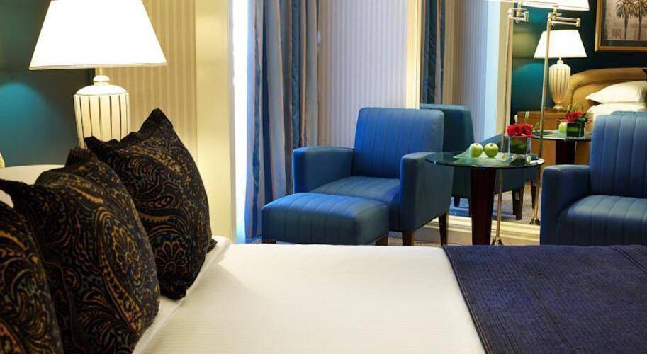Radisson Blu Dubai Deira Creek