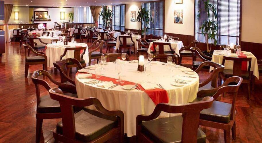 Radisson Blu Dubai Deira Creek
