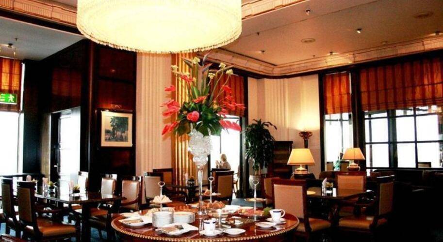 Radisson Blu Dubai Deira Creek