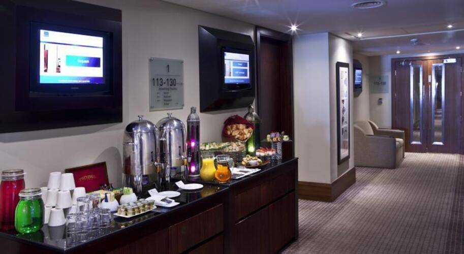 Novotel Deira City Center