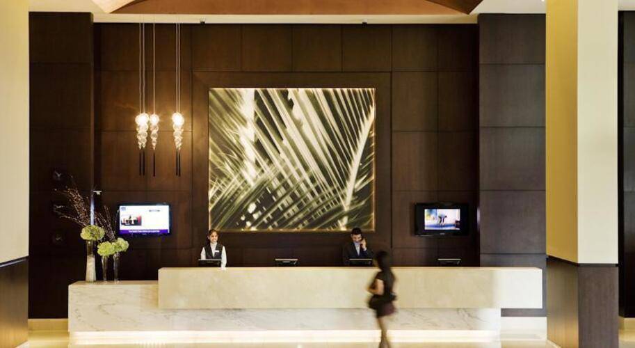 Novotel Deira City Center