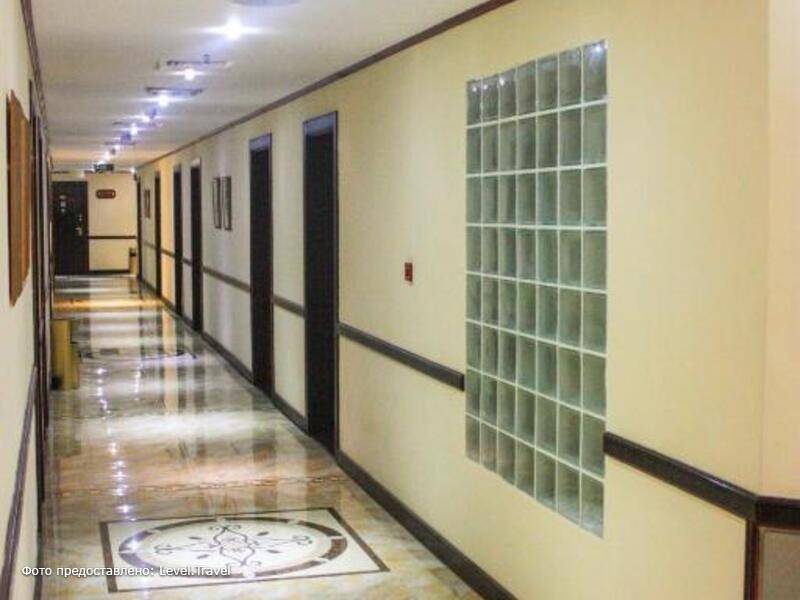 Фотография Knight Armour Hotel (Ex Grand Mayfair Hotel)
