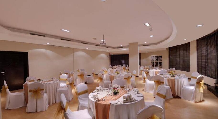 Lotus Grand Hotel Apartment