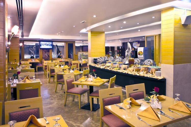 Landmark Hotel Riqqa