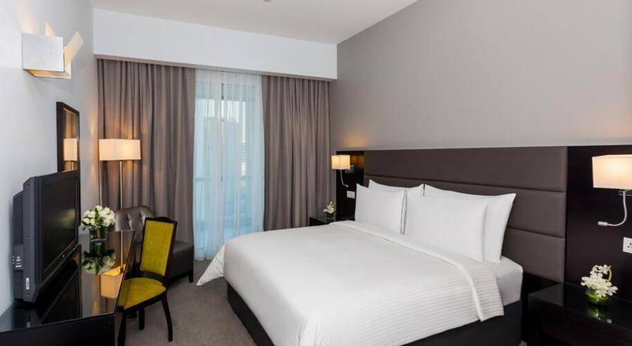 Flora Creek Hotel Apartment