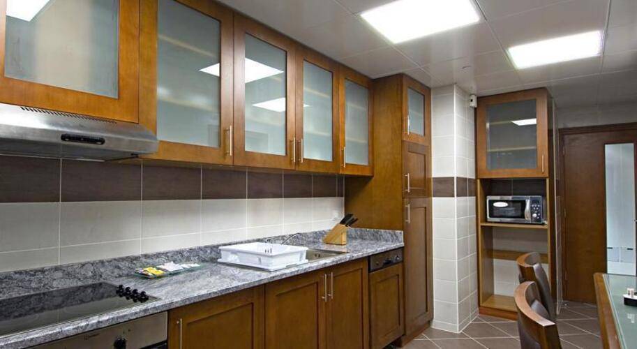 Flora Creek Hotel Apartment