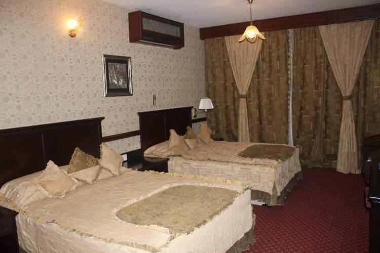 Dubai Palm Hotel