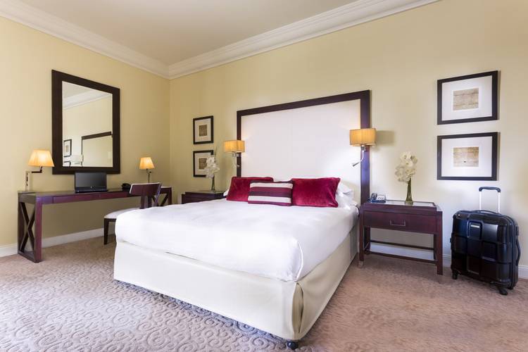 Movenpick Grand Al Bustan Dubai (Ex.Roda Al Bustan Dubai Airport)