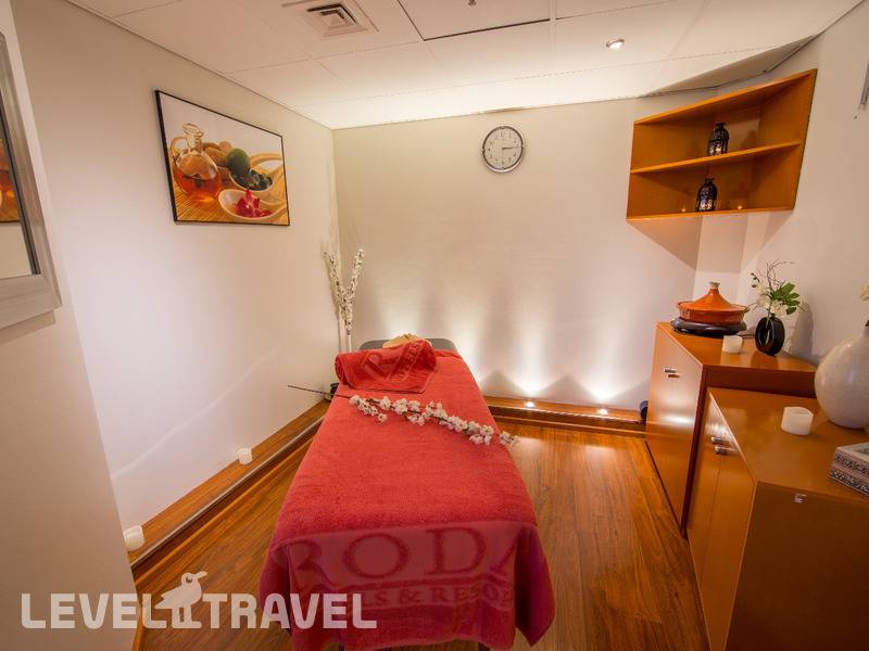 Фотография Movenpick Grand Al Bustan Dubai (Ex.Roda Al Bustan Dubai Airport) Фотография Movenpick Grand Al Bustan Dubai (Ex.Roda Al Bustan Dubai Airport)