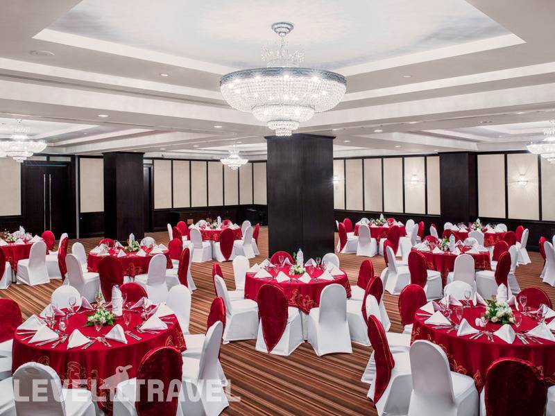 Фотография Movenpick Grand Al Bustan Dubai (Ex.Roda Al Bustan Dubai Airport) Фотография Movenpick Grand Al Bustan Dubai (Ex.Roda Al Bustan Dubai Airport)