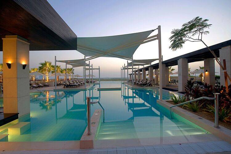 Crowne Plaza Abu Dhabi Yas Island