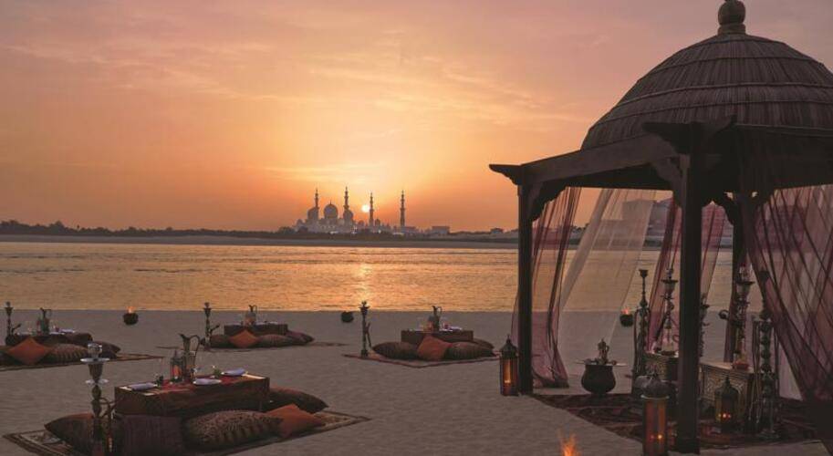 Shangri La Hotel Qaryat Al Beri
