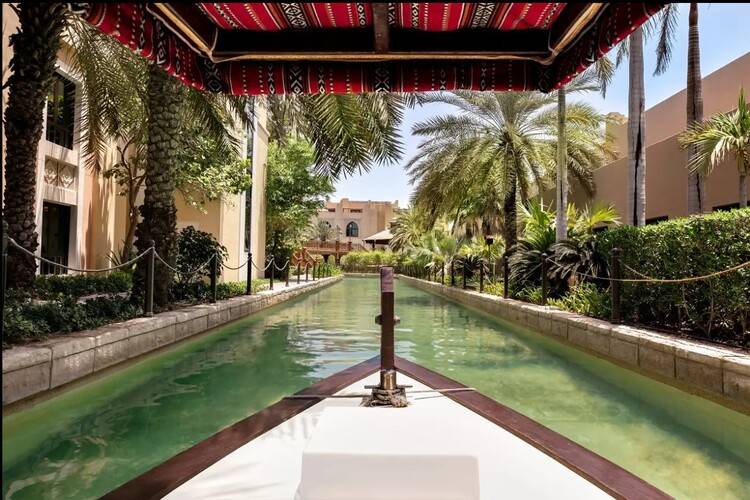Shangri La Hotel Qaryat Al Beri
