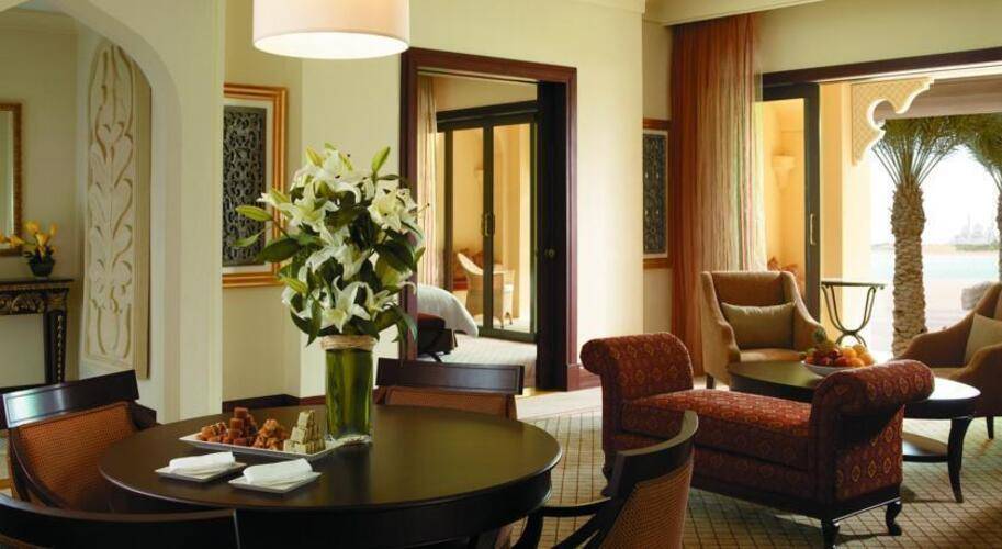 Shangri La Hotel Qaryat Al Beri