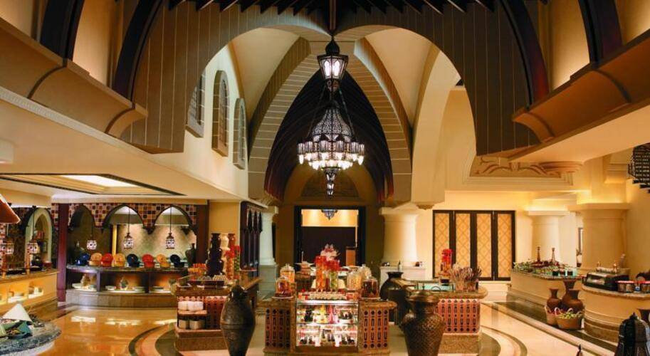 Shangri La Hotel Qaryat Al Beri
