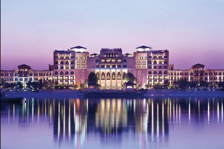 Shangri La Hotel Qaryat Al Beri