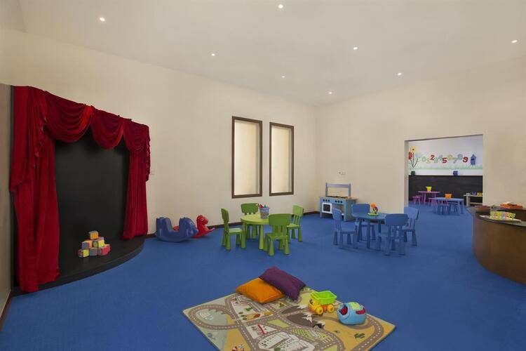 Hilton Al Hamra Beach & Golf Resort