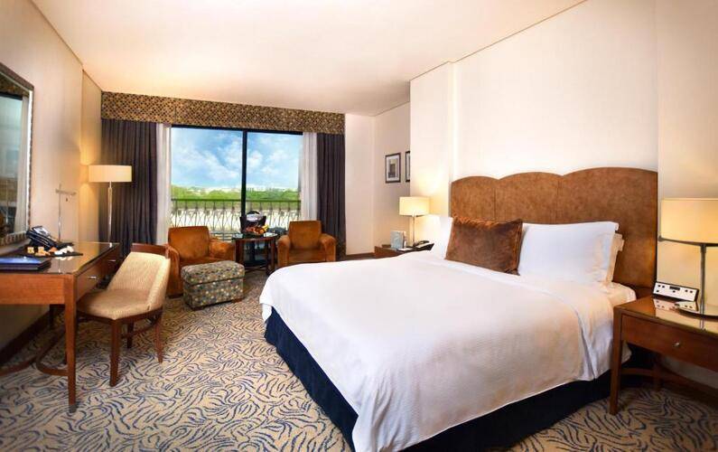 Al Ain Rotana Hotel