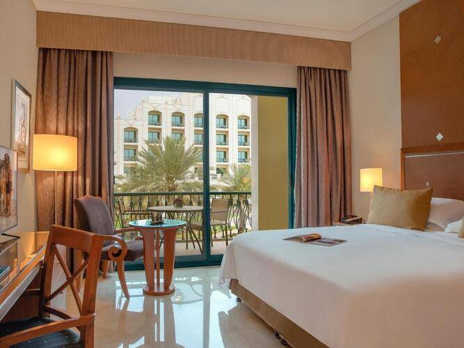 Al Ain Rotana Hotel