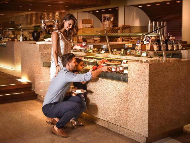 Al Ain Rotana Hotel