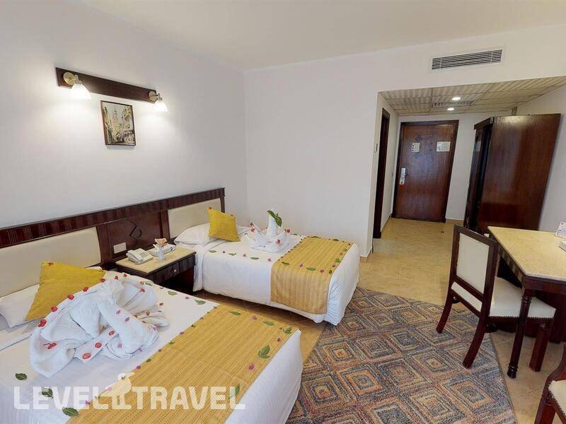 Фотография Falcon Naama Star