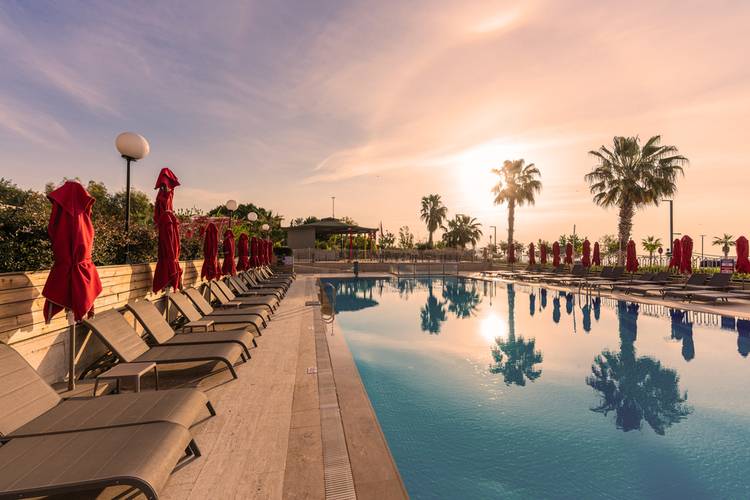 Megasaray Westbeach Antalya (Ex. Harrington Park Resort)