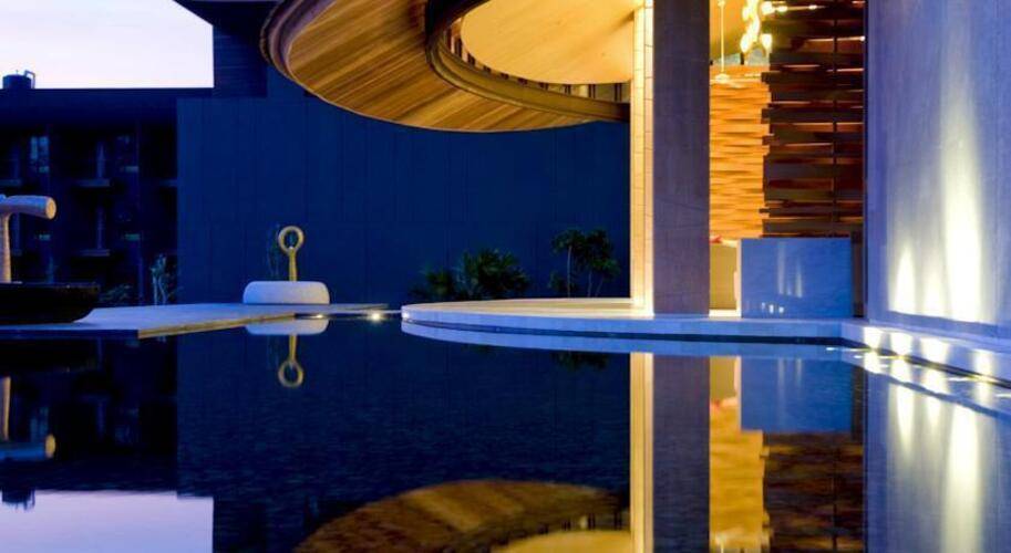 Renaissance Phuket Resort & Spa
