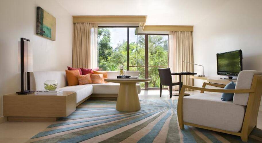 Renaissance Phuket Resort & Spa