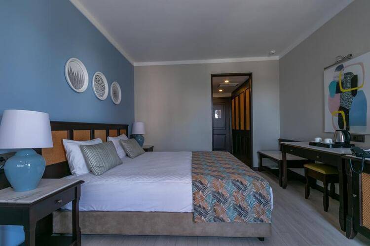 Lara Park Hotel